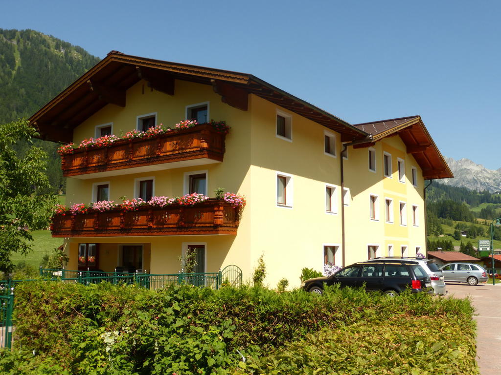 Hotel Pension Barbara Sankt Martin am Tennengebirge Dış mekan fotoğraf